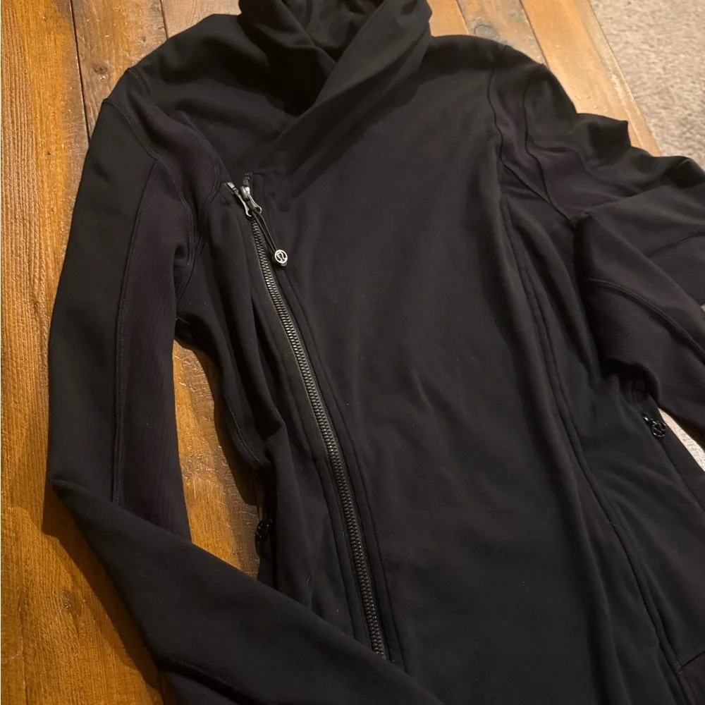 lululemon athletica Black Women's Jacket - Picture 5 of 5